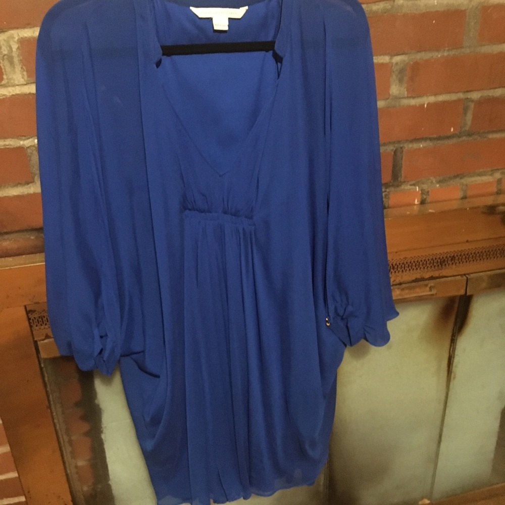 DVF 100% silk blouse